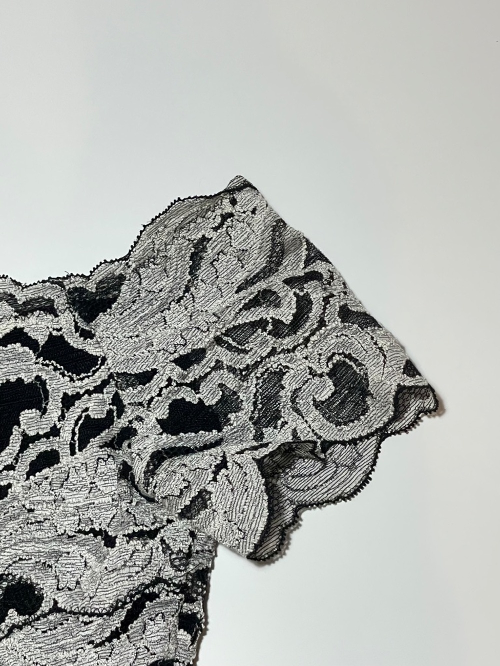 Vintage Cache Lace Black and White Top Made in USA - Picture 9 of 9